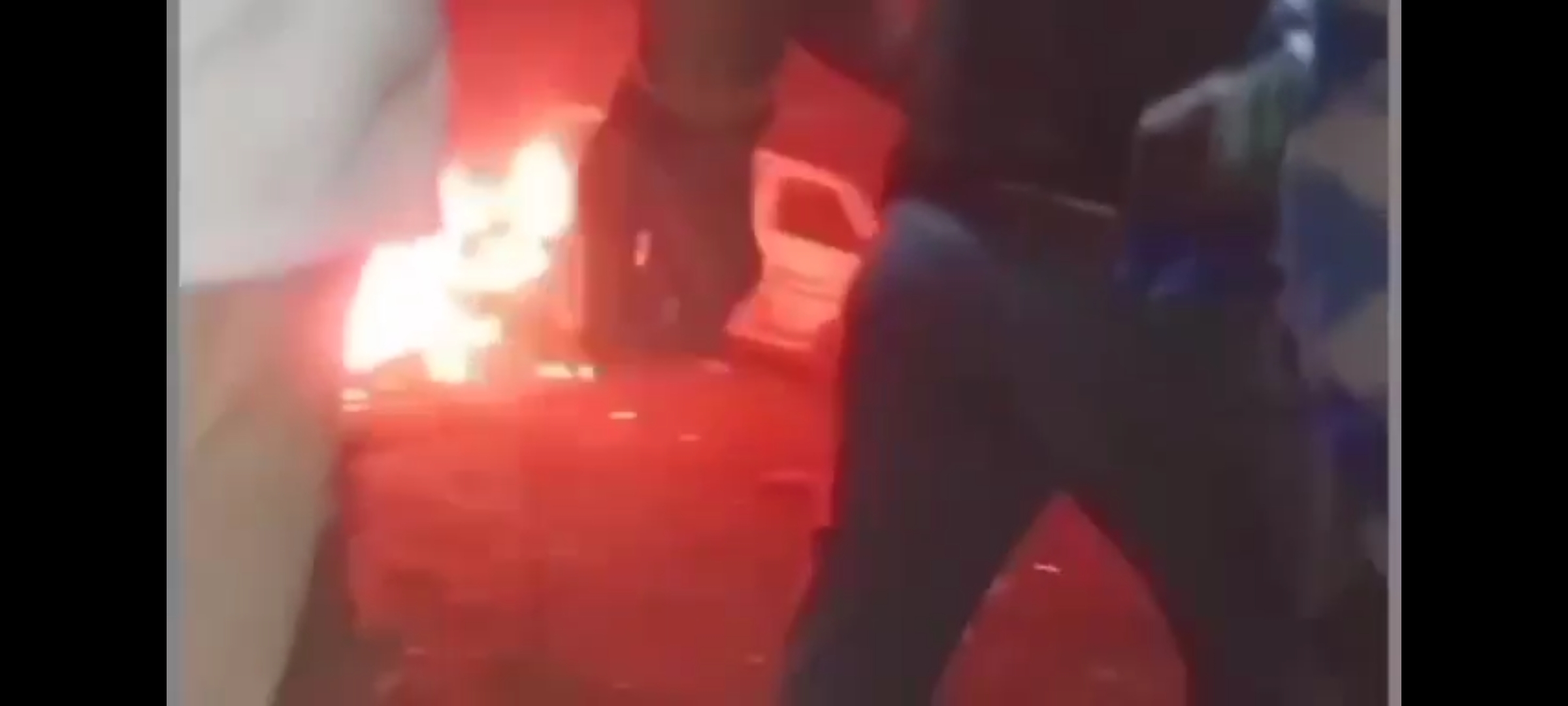 भयानक विस्फोट से दहली दिल्ली, देश में हाई अलर्ट, लाल किले के सामने हुआ धमाका, 10 की मौत